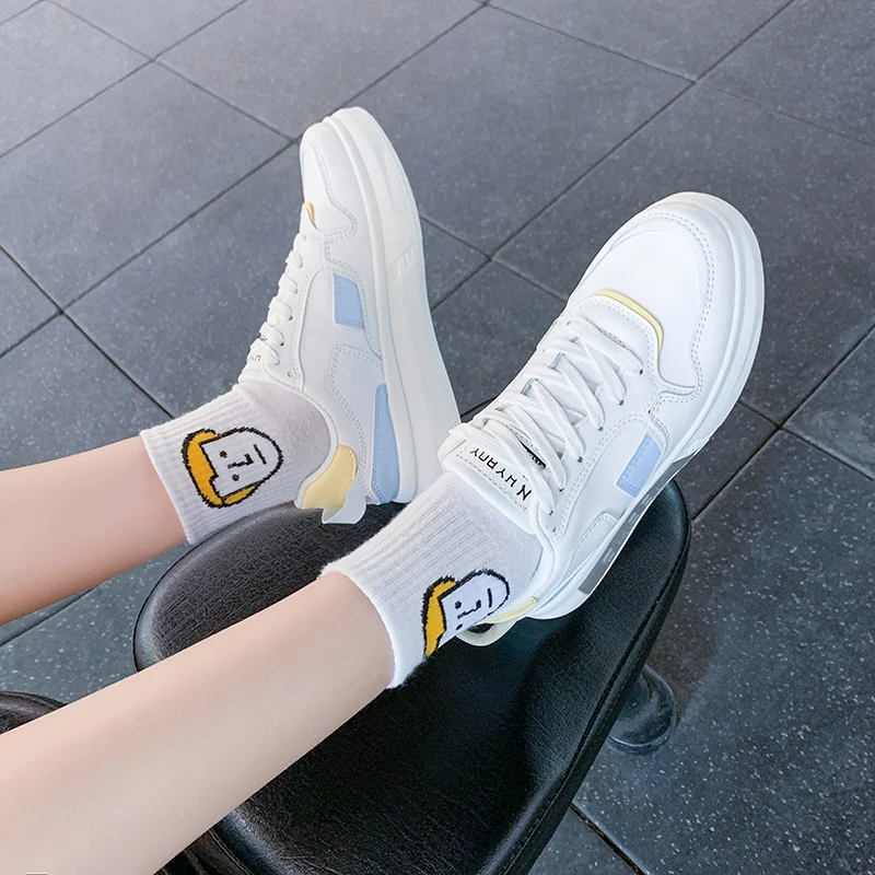 

New Spring Women Sneakers New Fashion Casual Shoes Woman Comfortable Breathable Flats Female Platform Sneakers Chaussure Femme