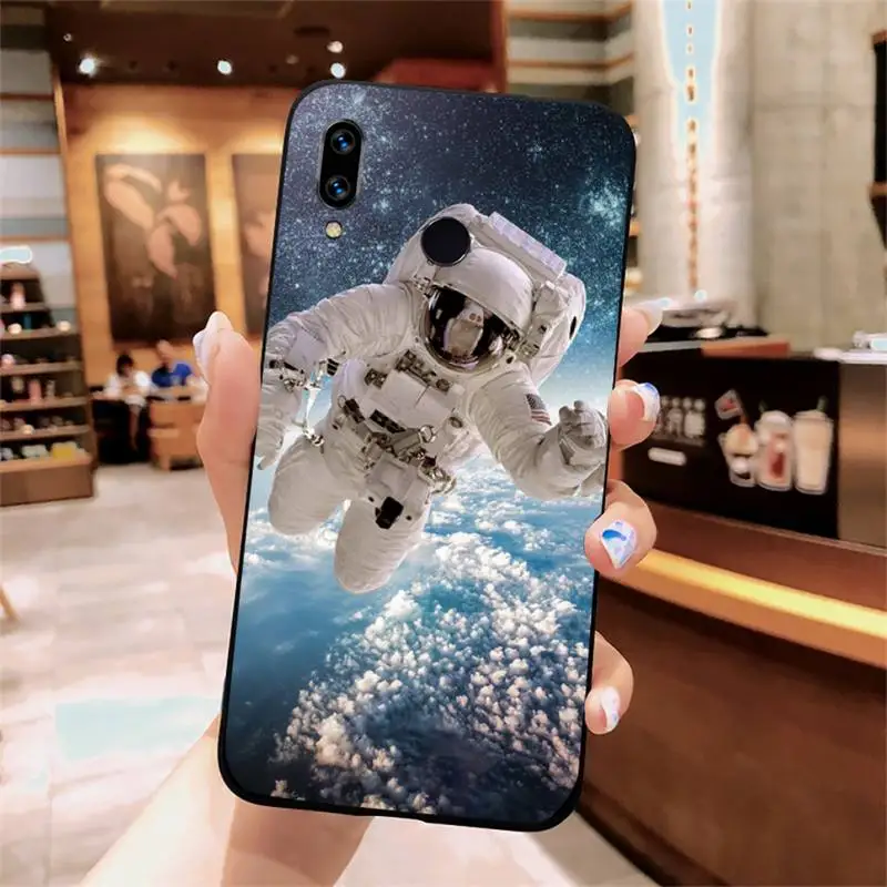 

American Astronaut universe Phone Case For Xiaomi Redmi note 7 8 9 t k30 max3 9 s 10 pro lite