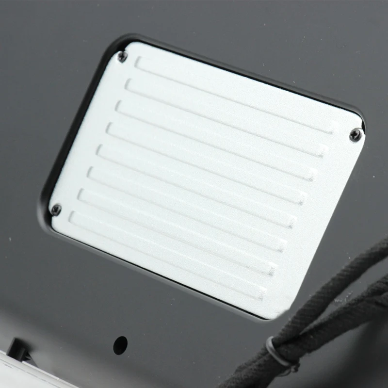 

QI Wireless Car Charger for Land Rover Discovery 5 2017-2019 ligent Infrared Fast Wireless Charging Phone Holder