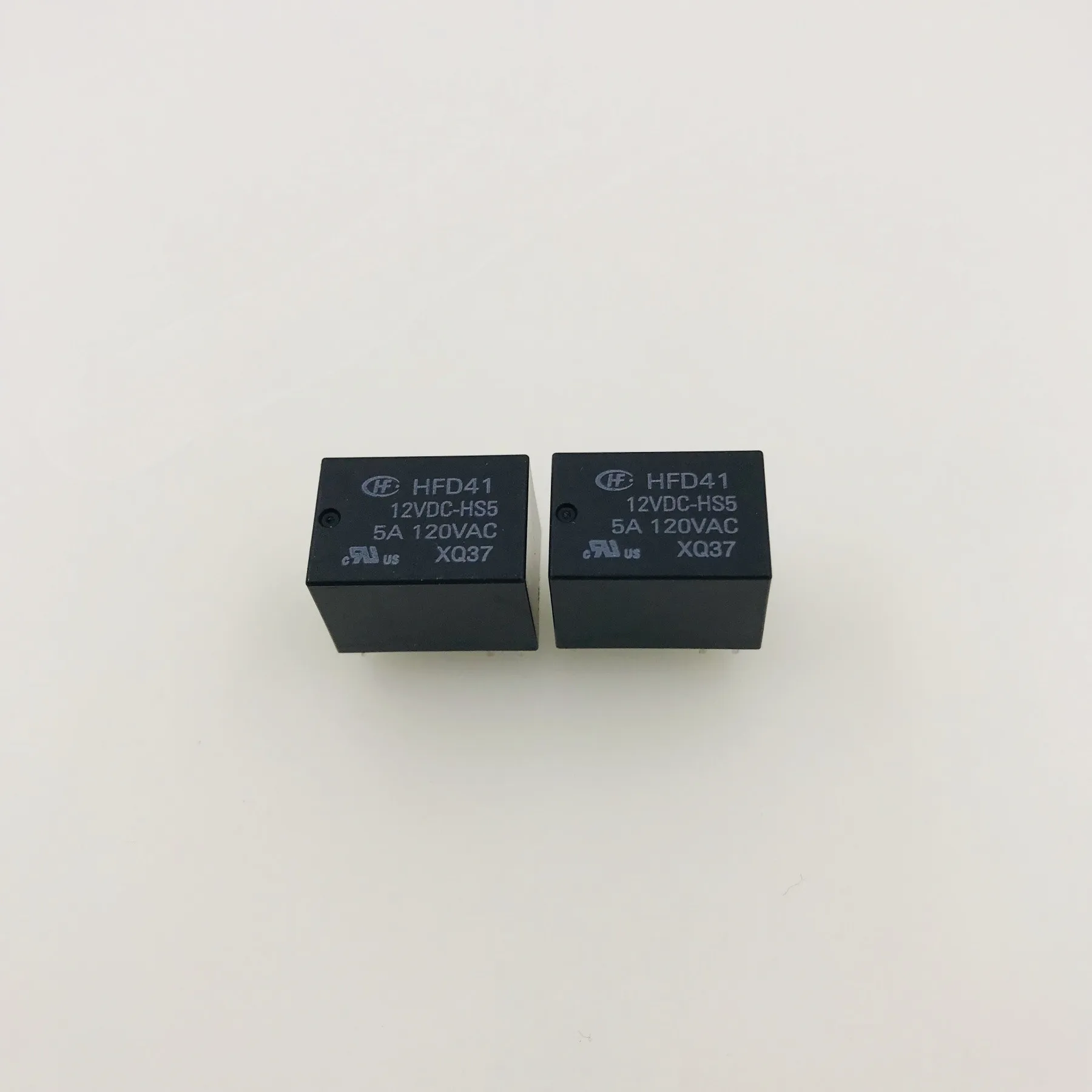 Реле HFD41-12VDC-HS5 012VDC 5A 120VAC
