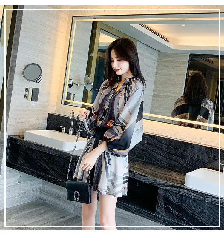 

New Female French Design Sense, Light Mature Style, Fashionable Temperament Chiffon Striped Shirt Dress