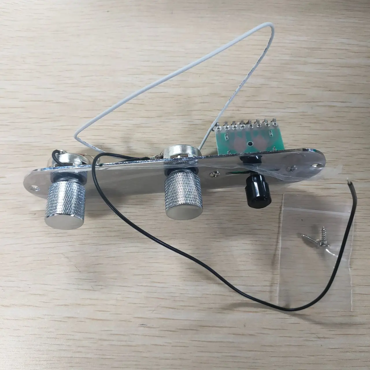 Новинка хромированный предварительно загруженный телефон с 3-позиционным