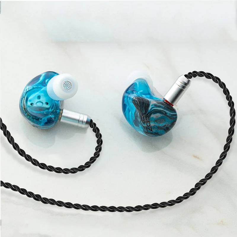 

EPZ Q1 Dynamic Earphone In Ear Cable Sound Insulation Noise Reduction Headphone HiFi Fever Heavy Bass Music Headset With Mic