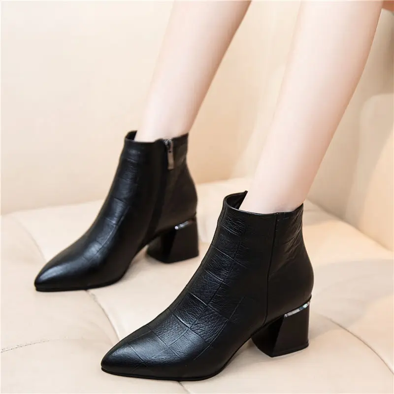 Новинка Лидер продаж Стиль Модные женские ботинки с круглым носком из
