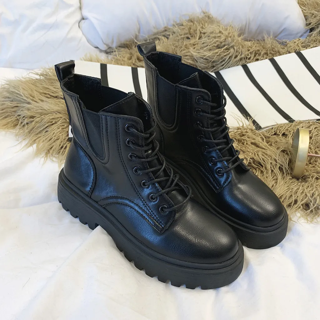 Женские ковбойские ботинки зимние короткие кожаные в стиле панк на шнуровке и