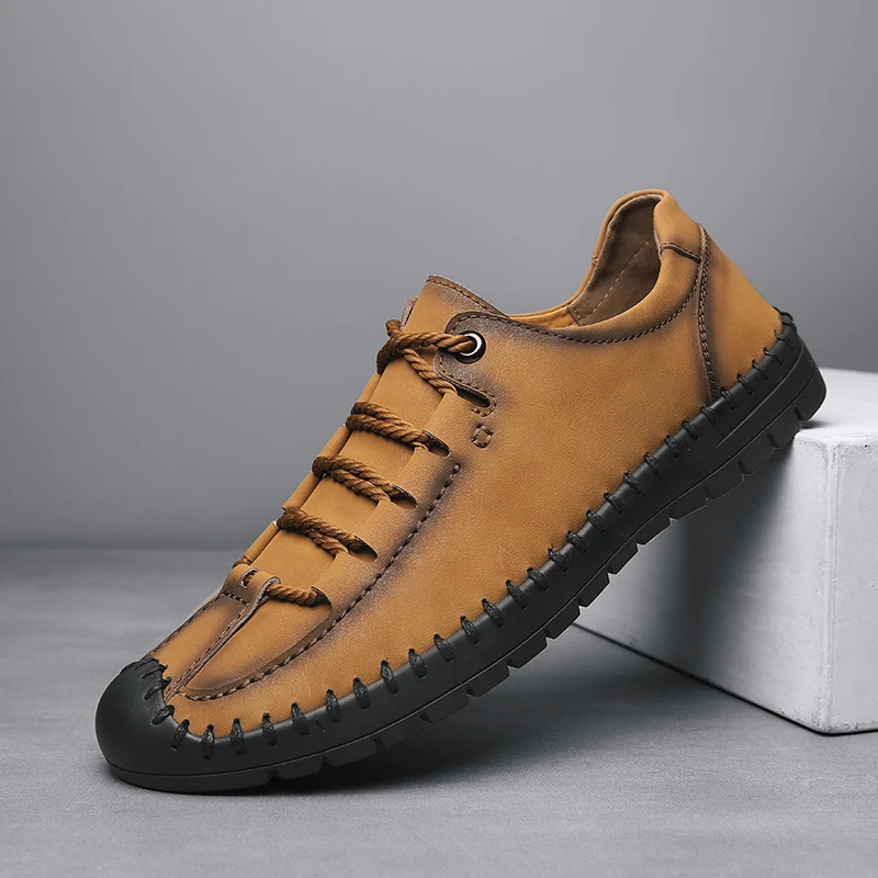 

Leather Men Shoes Luxury Flats 2022 Handmade Casual Shoes Men Sneakers Italian Breathable Leisure Mens Loafers Man Moccasins