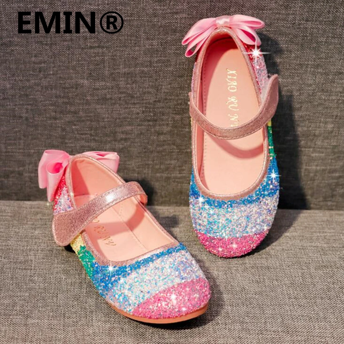 

Girls soft sole leather shoes rainbow sequins 2022 spring and autumn new dress princess shoes