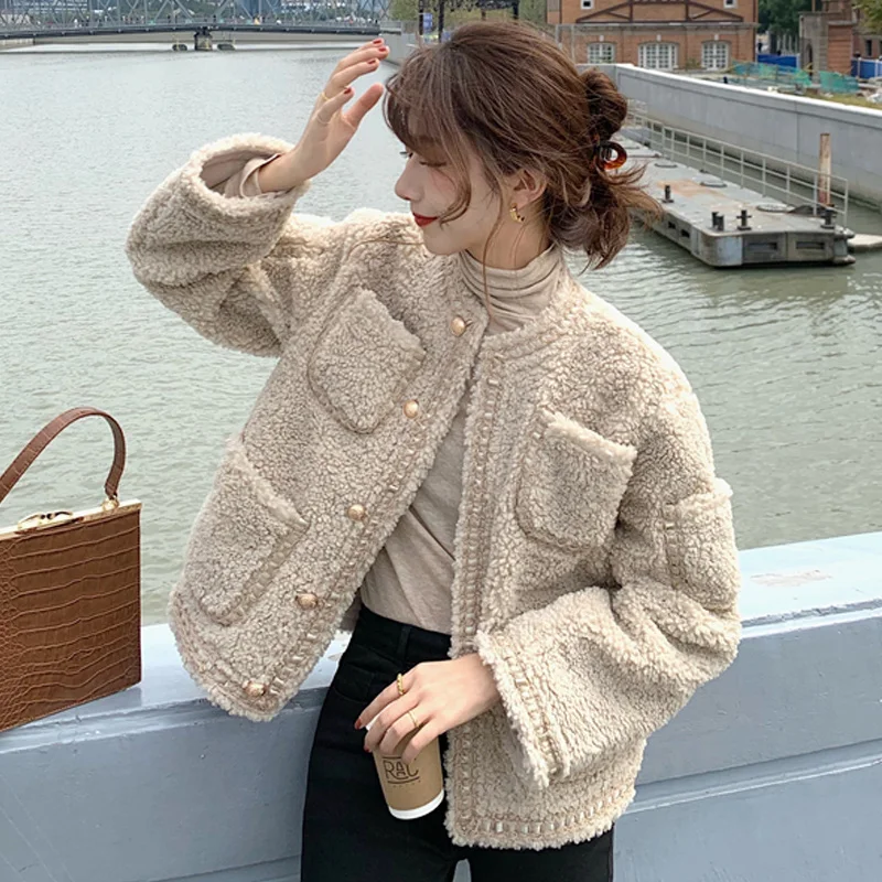 

Xiaoxiangfeng Fur Integrated Imitation Lamb Fur Coat Women's Autumn Winter 2021 Loose Short Coat Rac