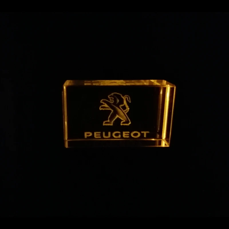 Peugeot Знак логотипа автомобиля с украшением в виде кристаллов USB флеш-накопитель