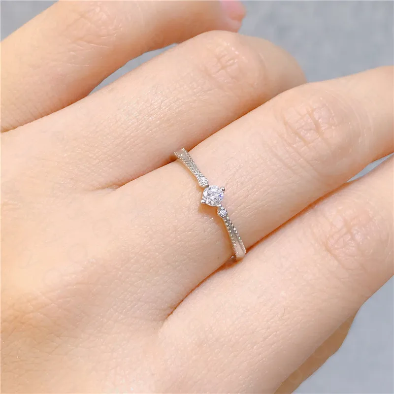 

The new 925 silver inlaid Moissan diamond bracelet, women's bracelet, simple and elegant, luxurious and elegant,