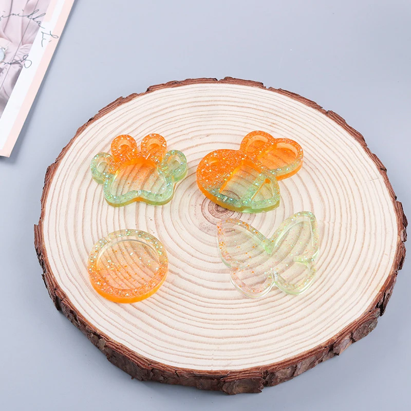 

Butterfly Shaker Resin Mold Cute Dog Paw Shaker Charms Molds Silicone DIY Keychains Bee Pendant Handmade Jewelry Accessories