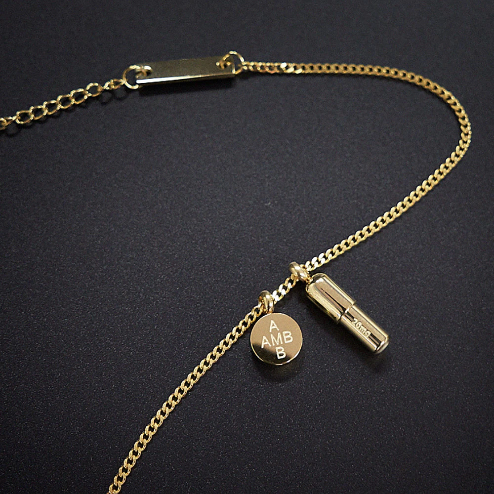 

Stainless Steel Gold Hip Hop Pill Pendant Necklace Capsule can be Opened Necklaces Gift For Him