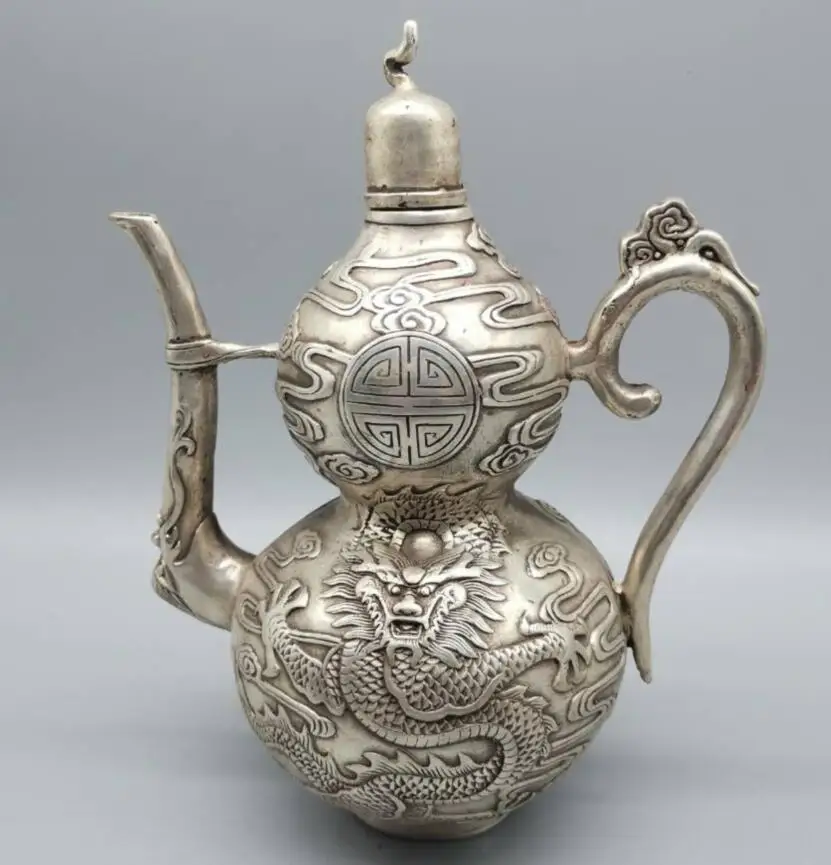 

China White copper gourd dragon flagon crafts statue