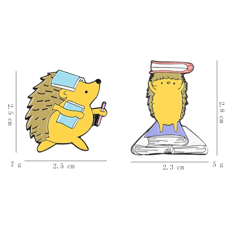 Эмалированная брошь с милым мультяшным изображением ежика для чтения и письма