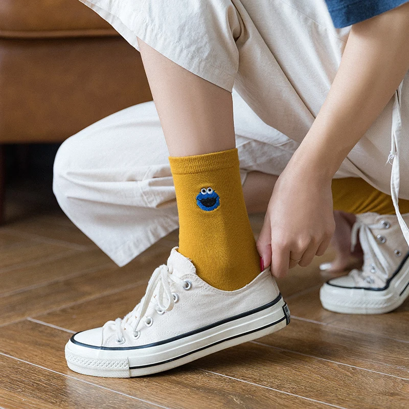 Новинка Женские милые хлопковые носки Забавные с вышивкой в виде улыбки для