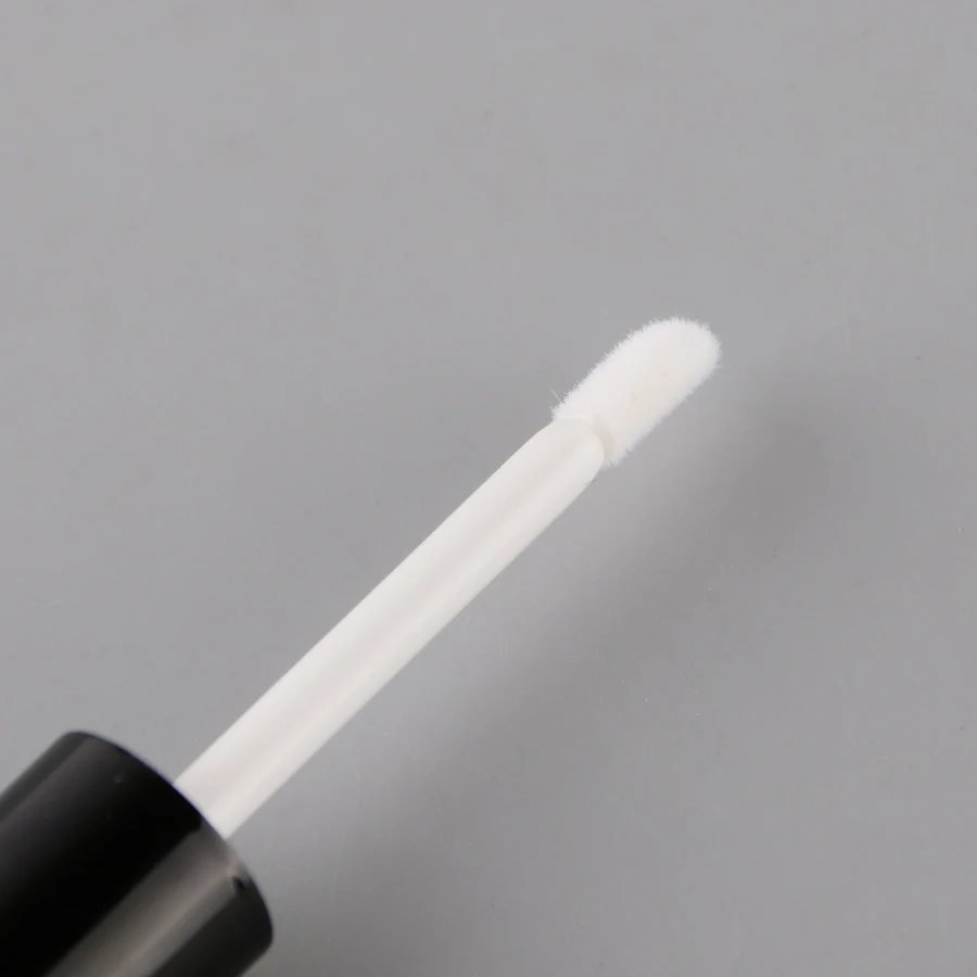 Прозрачная пластиковая бутылка для жидкости роста ресниц с черной крышкой