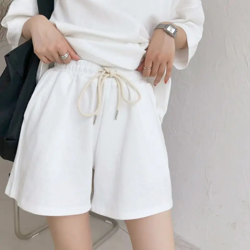 

EleeMee 2021 Summer Sweater Set For Women Short Sleeve Solid Color Tops Sport Loose Pants Casual Two Piece Suit Size S-2Xl