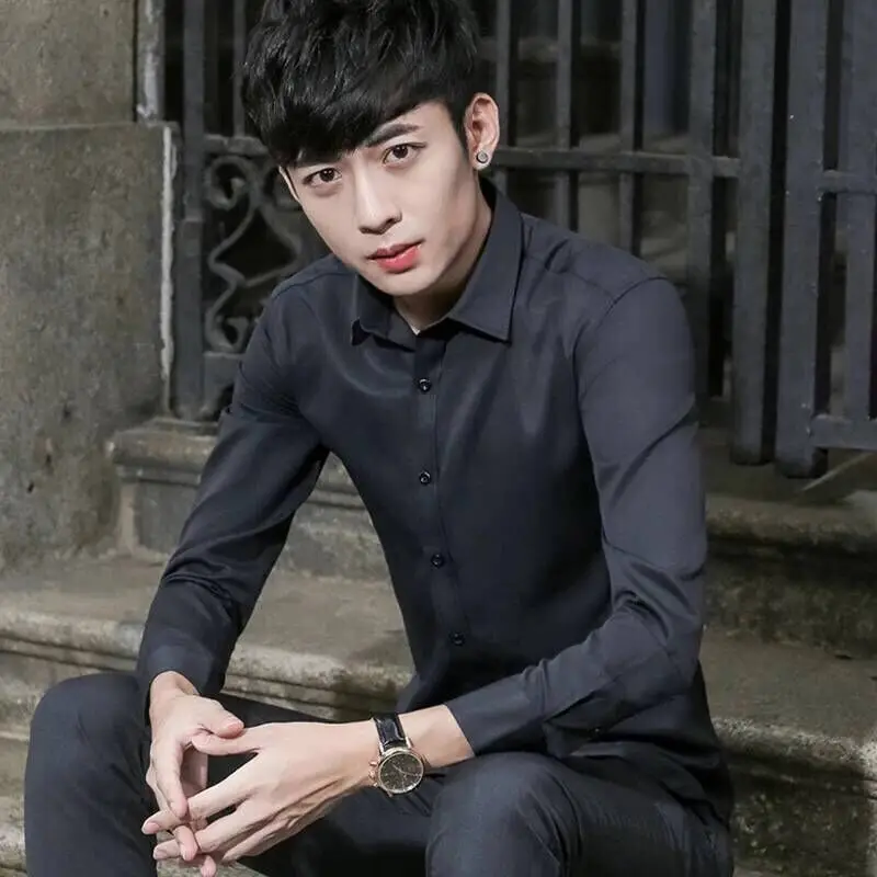 Мужская Однотонная рубашка деловая для работы приталенная с французскими