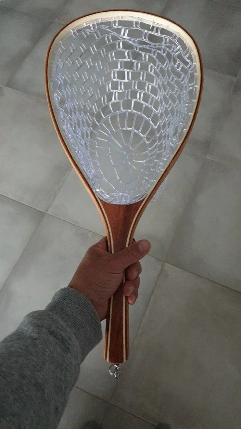 Сачок для ловли рыбы нахлыстом с деревянной ручкой резиновая/с посадка на нейлон