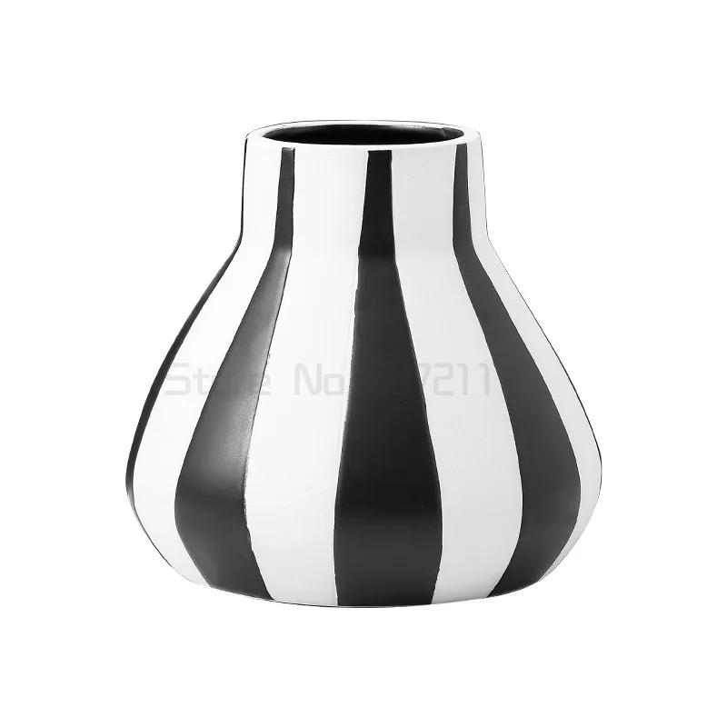 

Vase Minimalist black and white geometric striped ceramic vases