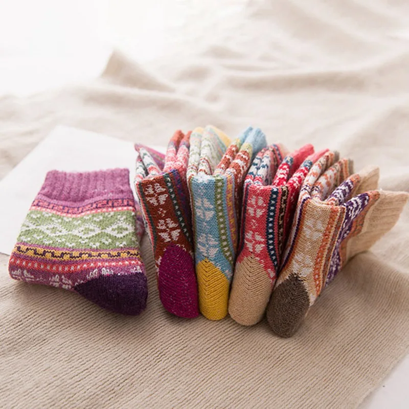 

5 Pairs Womens Socks Warm Winter Multi-colored Socks Wool Woven Cashmere