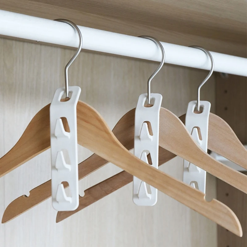 

29EF Environmentally Friendly and Non Toxic Clothes Hanger Hook Smooth Edges Sharpless S Shape Hook Plastic Durable Strong