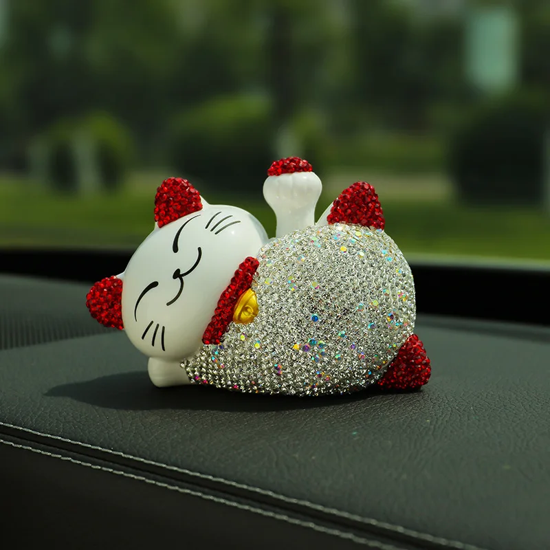 

Waving Hand Lucky Cats Bling Bling Rhinestone Car Accessories Ornaments Crystal Figurines Miniature Room Car Interior Decoration