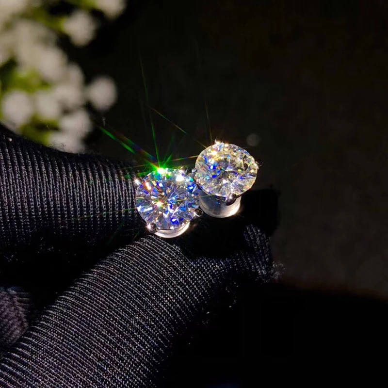 100% Настоящее золото 18 карат серьги гвоздики с муассанитом 2 шт. 1 муассанит