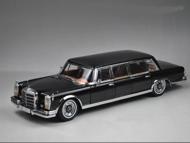 

Sunstar 1:18 BENZs Pullman1966 600 Hard Top Soft Top Limited Collector Edition Resin Metal Diecast Model Toy Gift