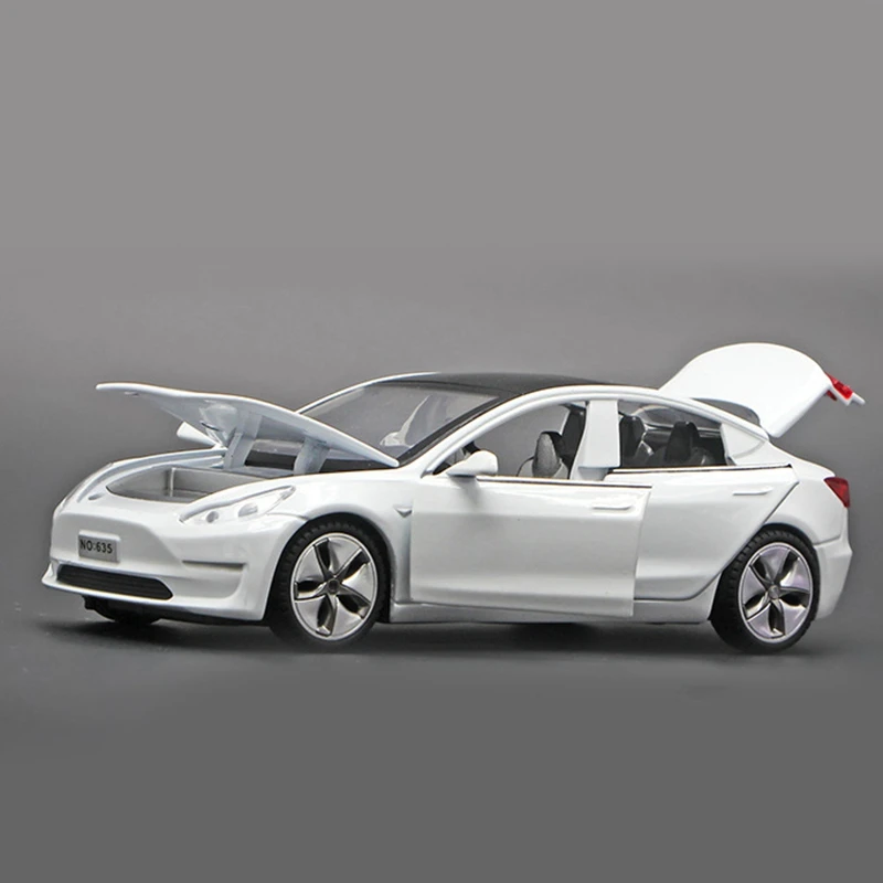 

1:32 Alloy Car Model Sound Light Pull Back Toy Car for Boys Gift Decoration