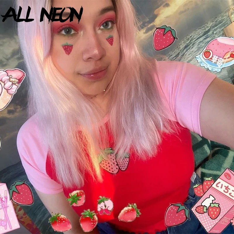 ALLNeon Милая Клубничная вышивка Короткие топы с вырезом спереди E girl круглым и