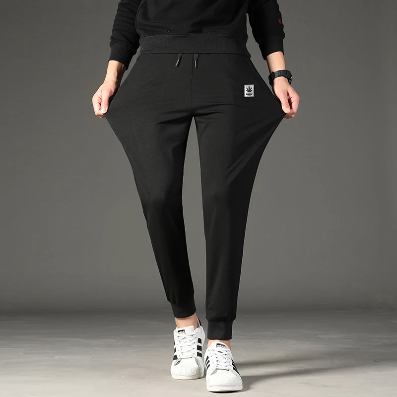 

Брюки мужские деловые, эластичные, со шнуровкой