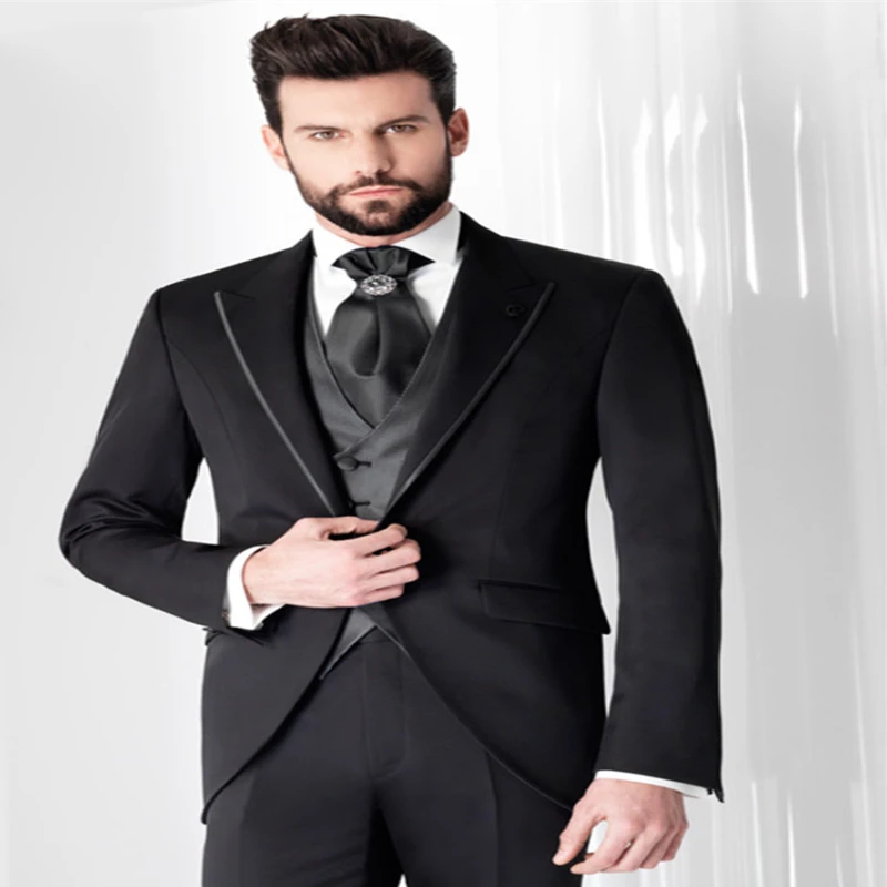 

2022 New Arrival Notch Lapel Men's Black Suits Custom Made British Style Bridegroom Wedding Wear Tuxedos (Jacket +Vest +Pants）