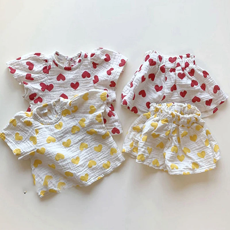 

Футболка и шорты, с принтом в виде сердечка, для маленьких мальчиков и девочек, лето 2021 г., От 0 до 5 лет