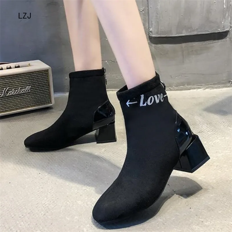 LZJ 2019 новые женские осенне зимние модные флоковые ботильоны с квадратным носком