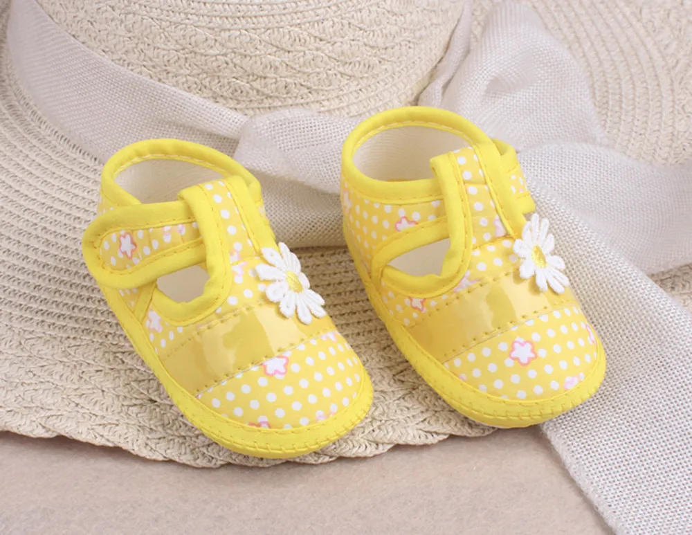 Туфли для новорожденных с бантом сандалии цветочным принтом мягкая подошва