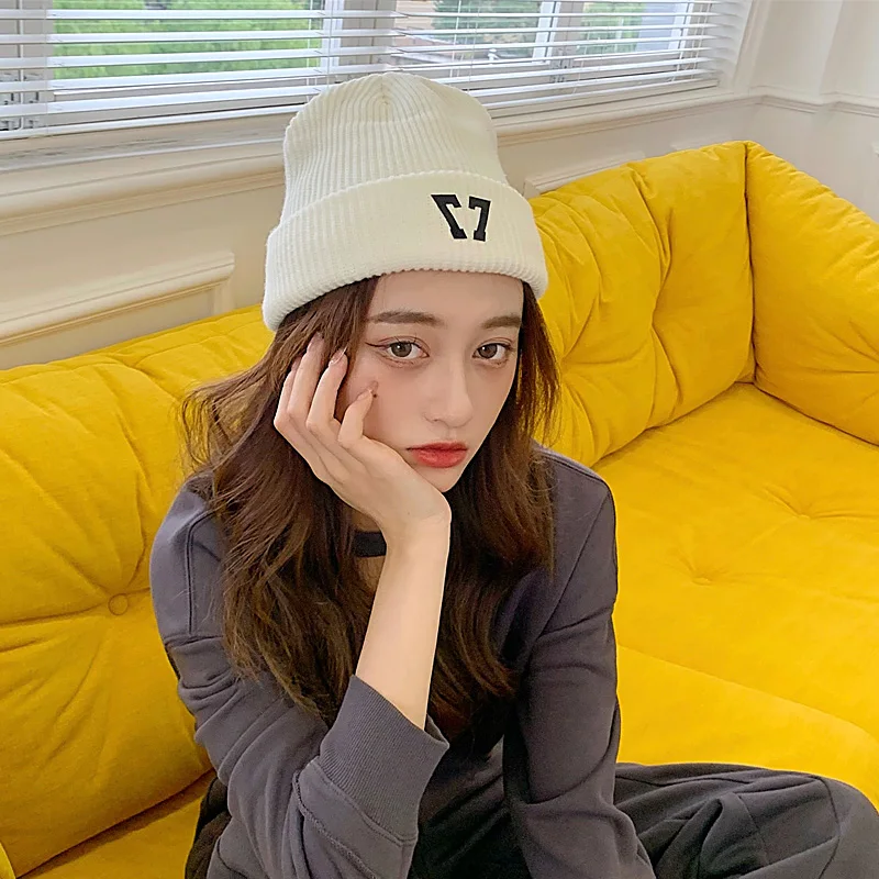 

Unisex Beanie For Women Knitted Hats Autumn Winter Turn-up Brim Soft Warm Fashion Street Hip Hop Hat Trends Double 7 Letter New