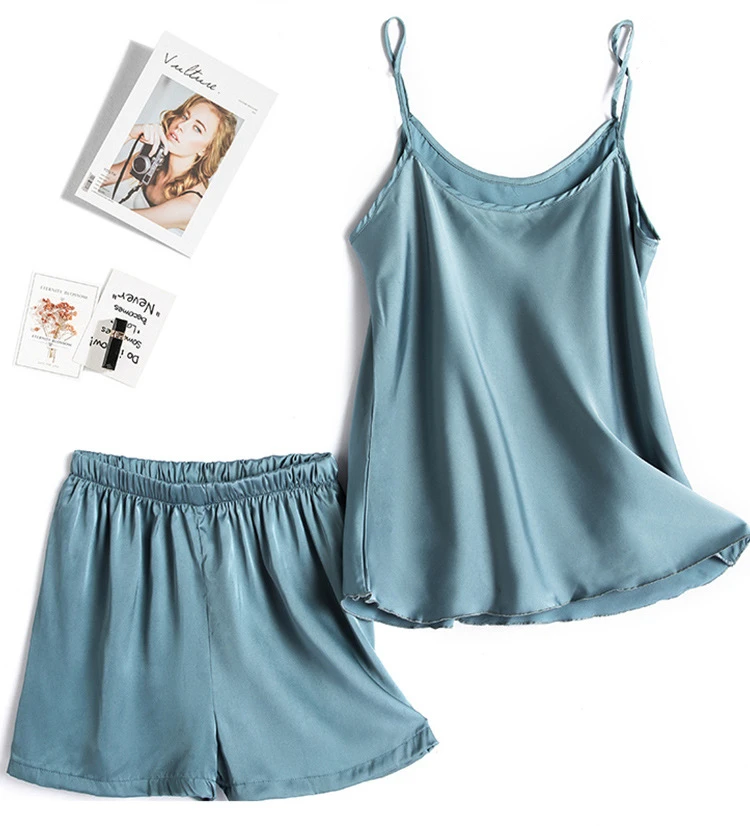 Пижама женская из 2 предметов шелковая однотонная с майкой и шортами | Женская