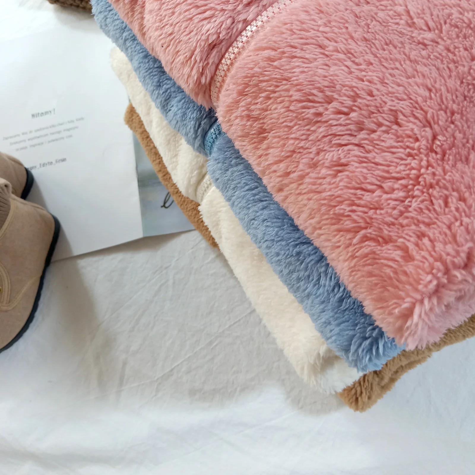 Зимняя одежда для маленьких девочек новорожденных мягкие с мехом куртка на