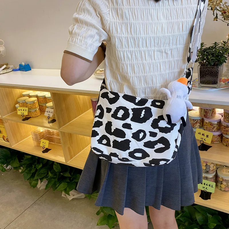 

Japanese Cute Girls Canvas Handbags 2021 Trendy Women Hobos Shoulder Armpit Purses Fashion Female Causal Messenger Tote Bolsa