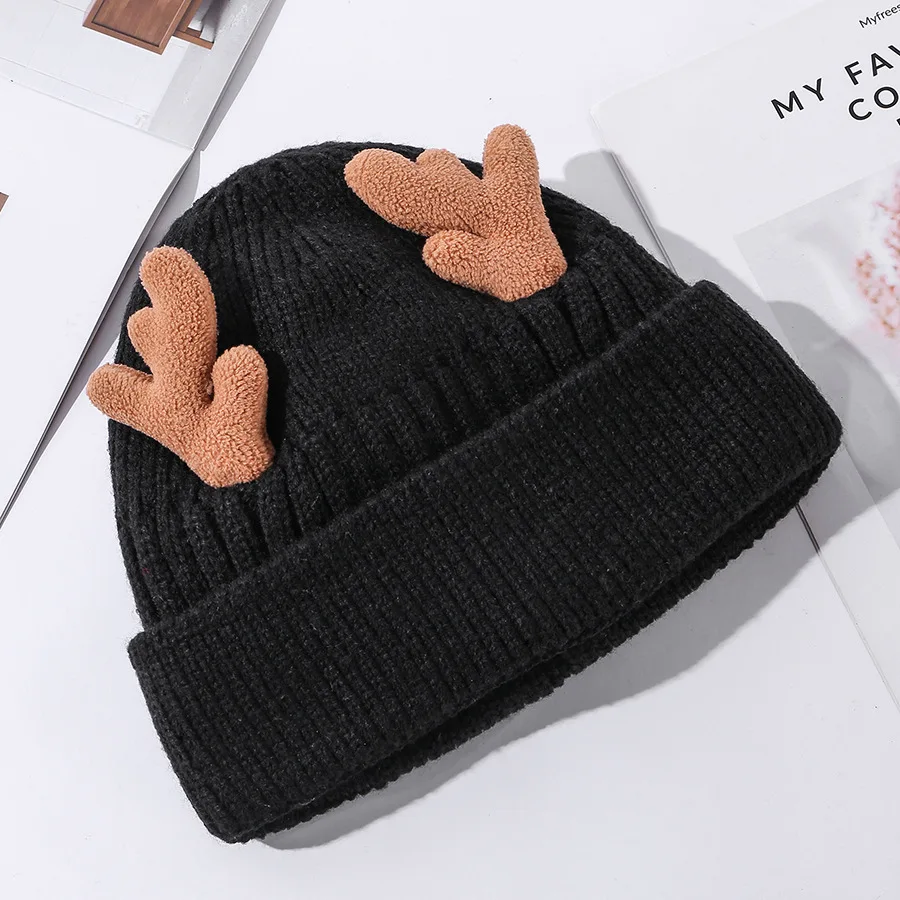 

2020New Pure Color Wool Brimless Cap Knitted Warm Soft Winter Hat Simple Women's Wool Casual Hat Elegant All-Matching Urinal Cap
