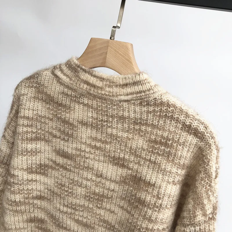 

Women Sweater 2021 Autumn and Winter New Retro Round Neck Lantern Sleeve Loose Wild Wool Blend Sweater