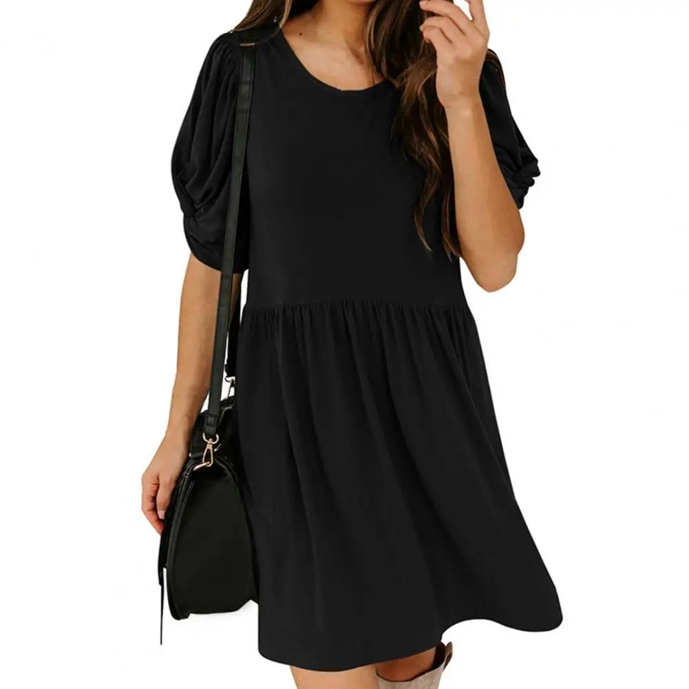 

Женское модное однотонное мини-платье с коротким рукавом и круглым вырезом, с большим подолом и карманами, осенне-зимнее платье с коротким р...