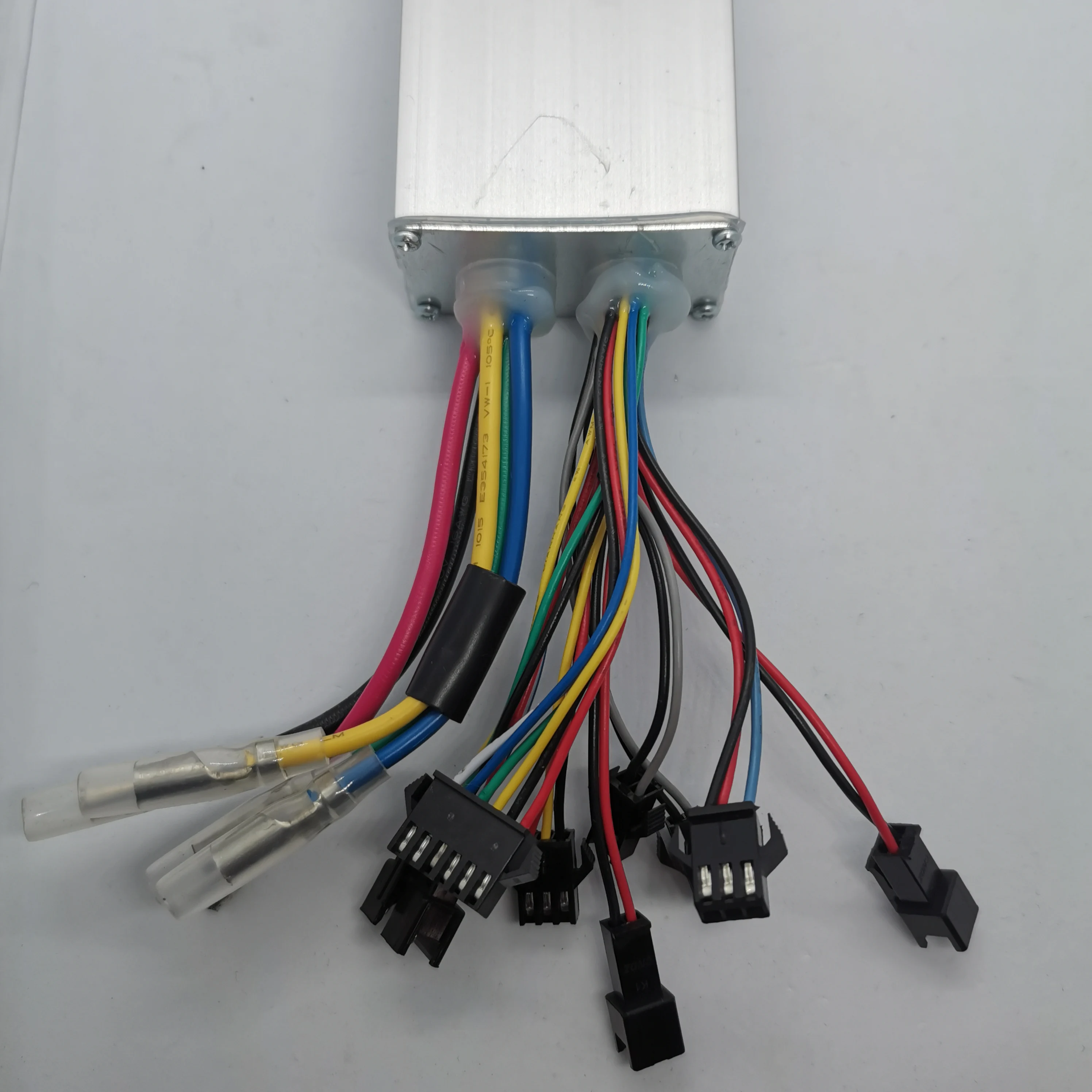 Контроллер для бесщеточного двигателя 48 в 15 А комплект аксессуаров