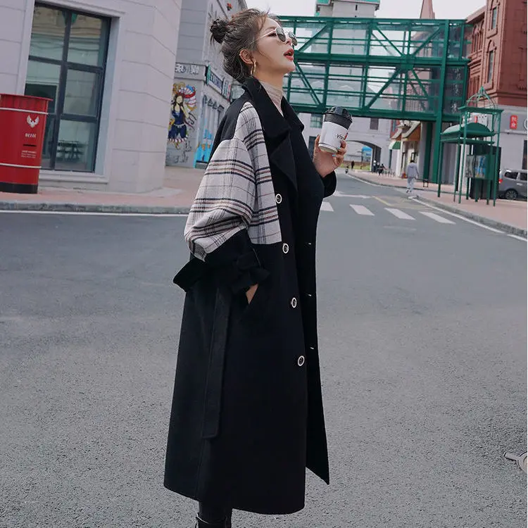 

Plaid Sleeve Stitching Black Woolen Coat Female 2020 Autumn And Winter New Thickened Casual Woolen Coat Tide