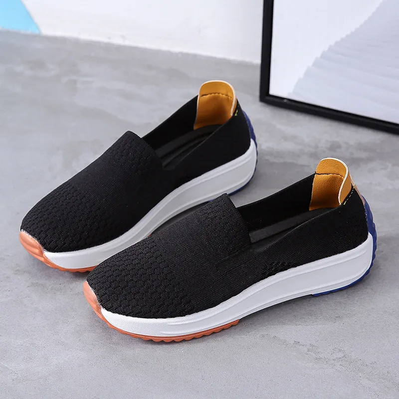 

Brand Fashion Women Flats Shoes Breathable Mesh Slip on Moccasins Casual Shoes Woman Lightweight Summer Loafer Shoes Big Size