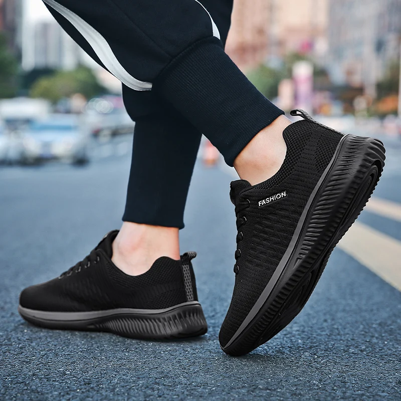 Men Tennis Shoes High Quality Male Non-slip Gym Sport Shoes Men Fitness Stability Sneakers Men Athletic Trainers Wear Resistant