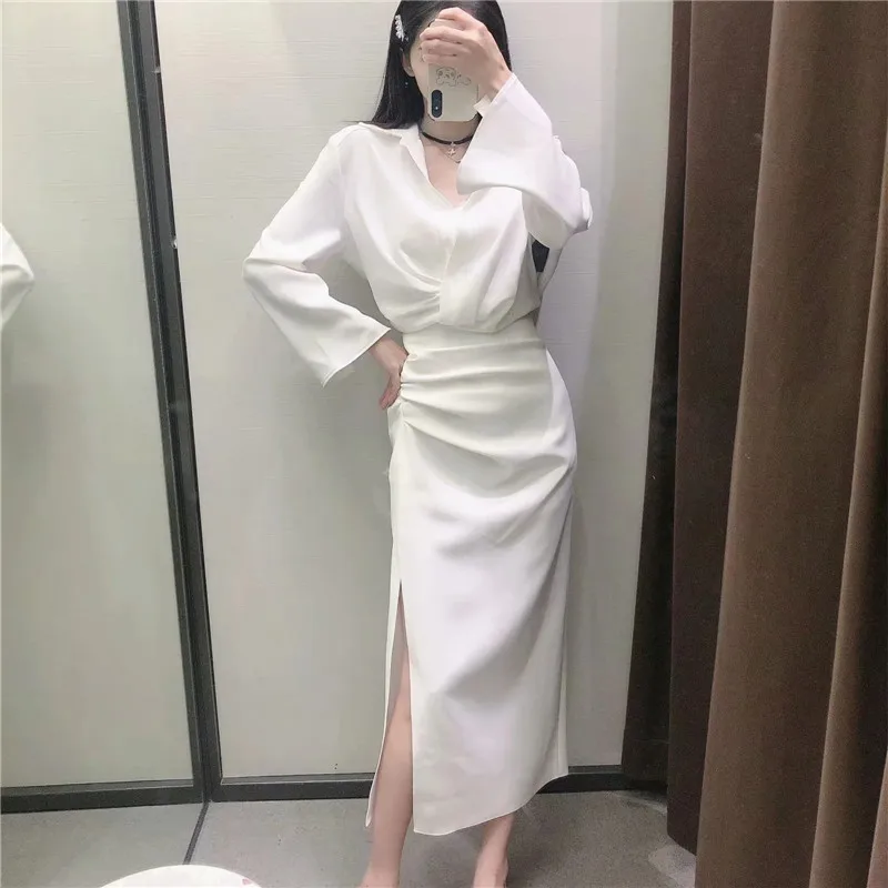 

TRAF Za White Shirt Woman Pleated Crop Top Women Blouse 2021 Fashion Long Sleeve Summer Top Chic Streetwear Elegant Blouses