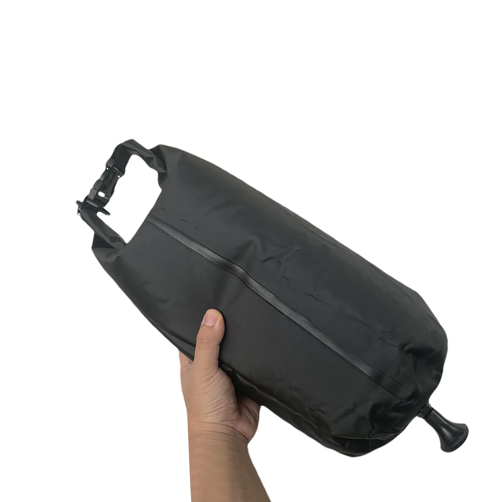 

Solar Shower Bag PVC Folding Bathing Water Bag For Camping Carry 10 Liters Of Water TPU Outdoor Camping Hiking Water Bags