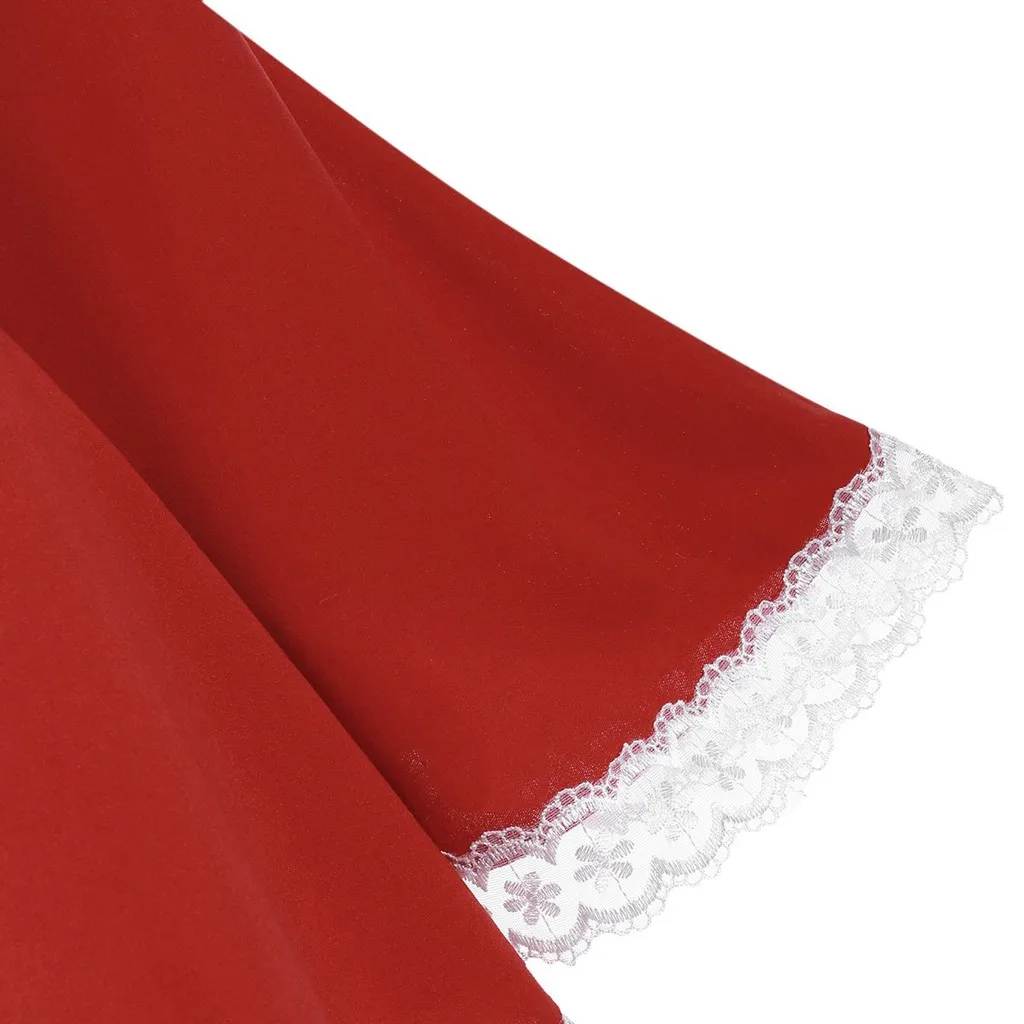 Зимнее женское платье в стиле ретро однотонное с капюшоном и пуговицами теплое